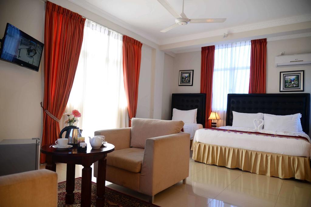 Lazaani Hotel קולומבו חדר תמונה