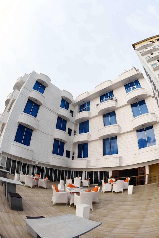 Lazaani Hotel קולומבו מראה חיצוני תמונה
