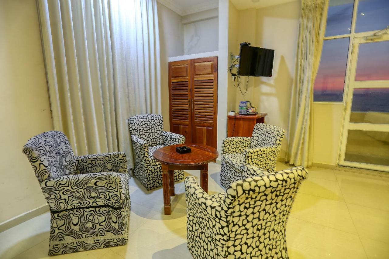 Lazaani Hotel קולומבו מראה חיצוני תמונה