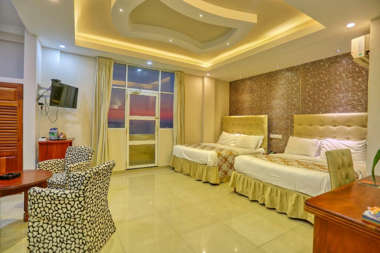 Lazaani Hotel קולומבו מראה חיצוני תמונה