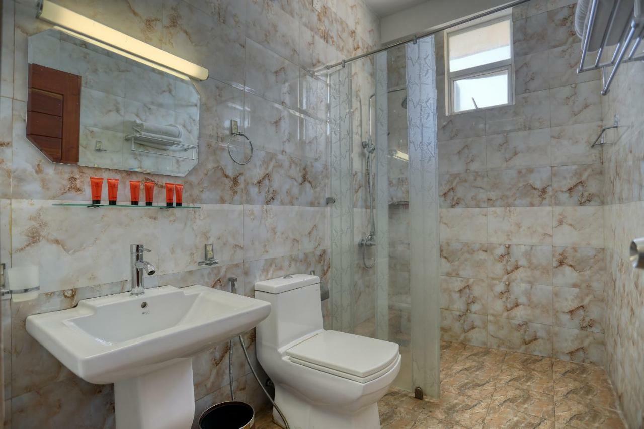 Lazaani Hotel קולומבו מראה חיצוני תמונה