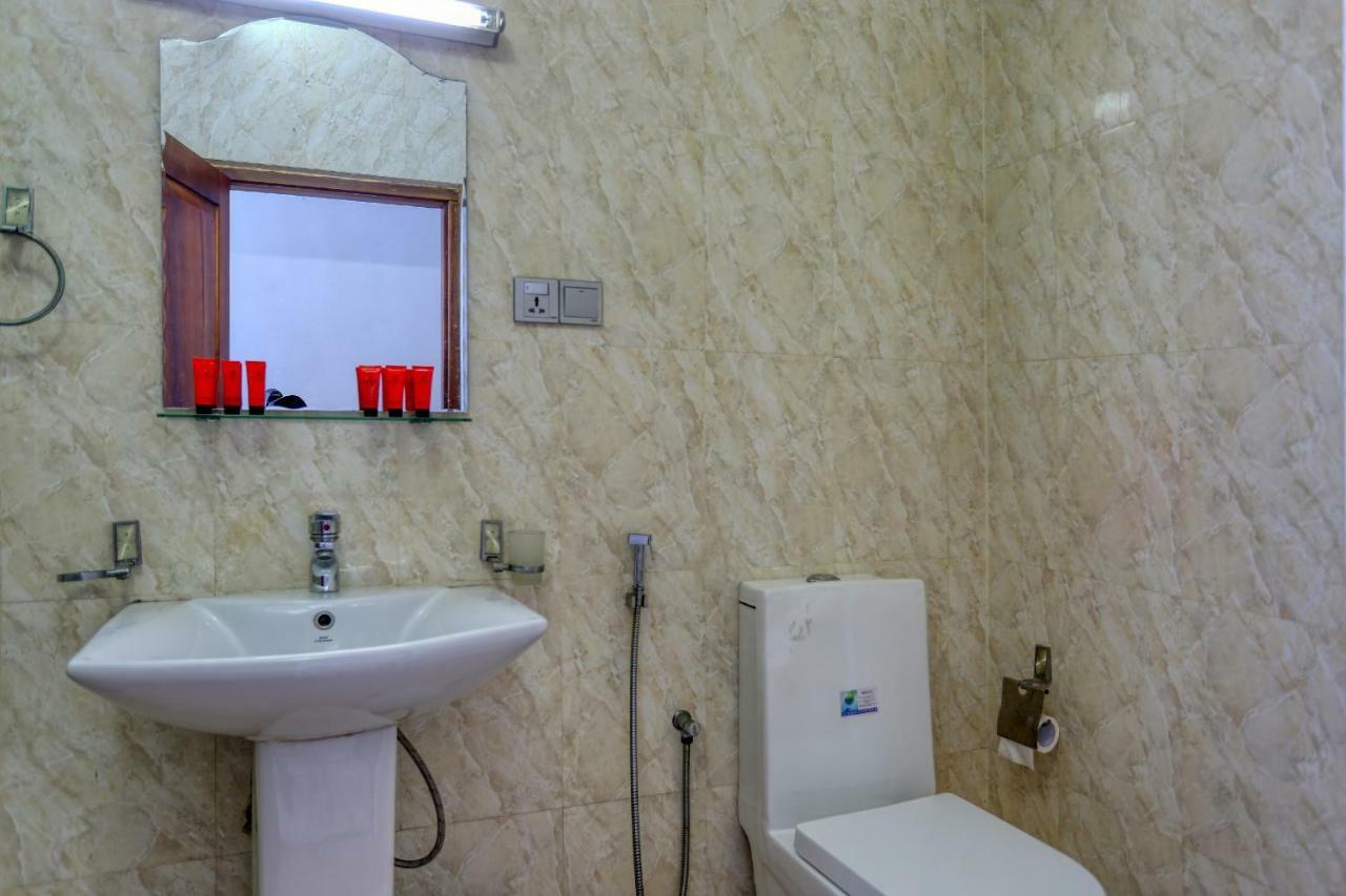 Lazaani Hotel קולומבו מראה חיצוני תמונה